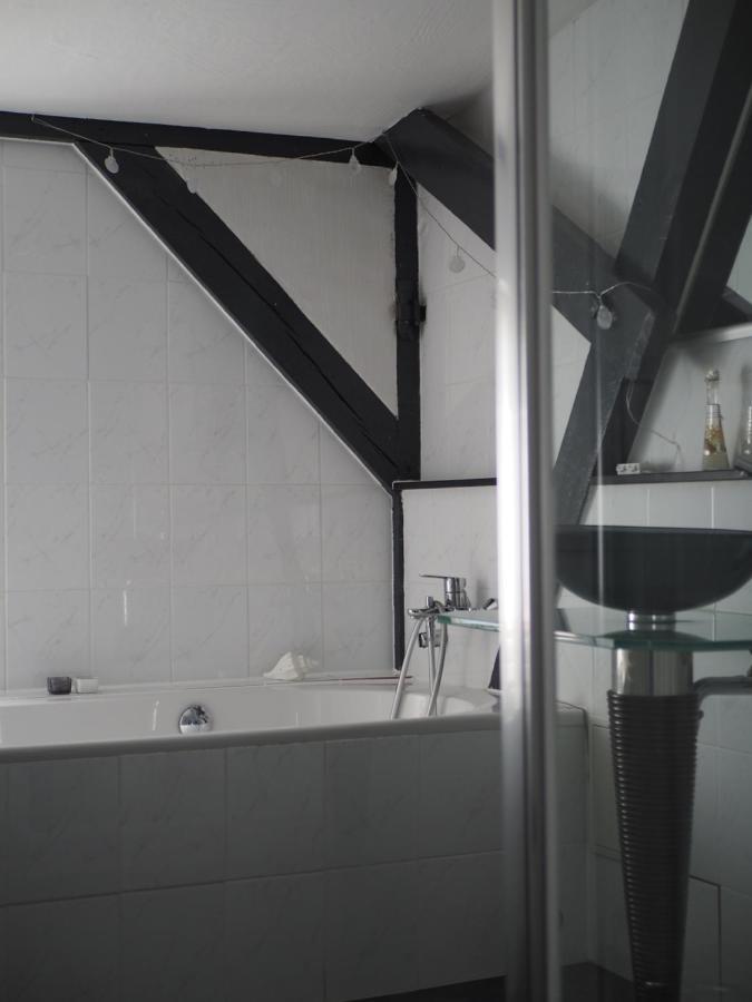 Jarmen Ferienwohnung Bagian luar foto